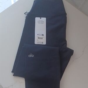Alo Black Leggings